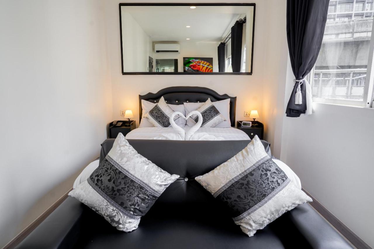 Thonglor Suites Hotel Бангкок Экстерьер фото