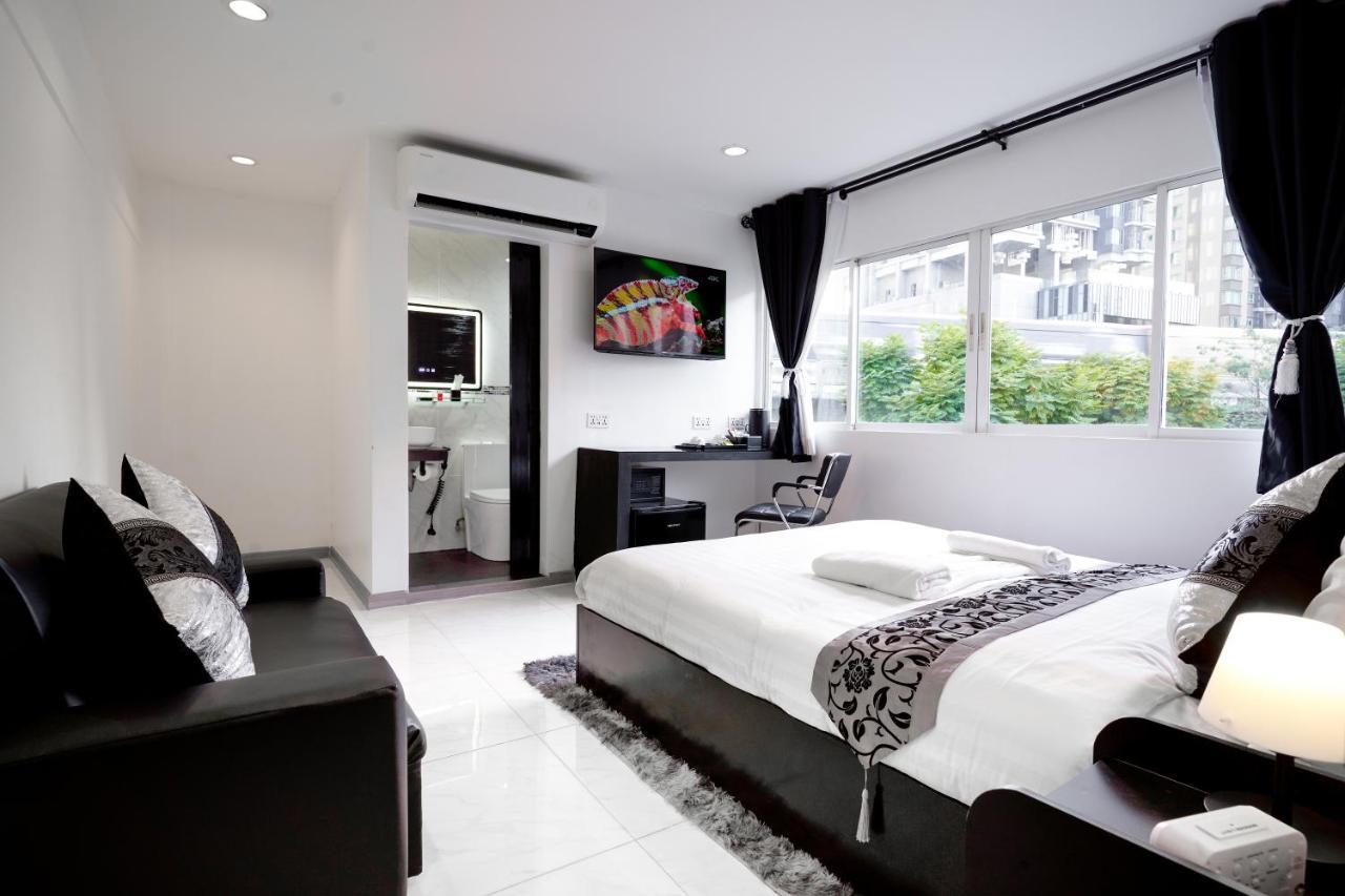 Thonglor Suites Hotel Бангкок Экстерьер фото