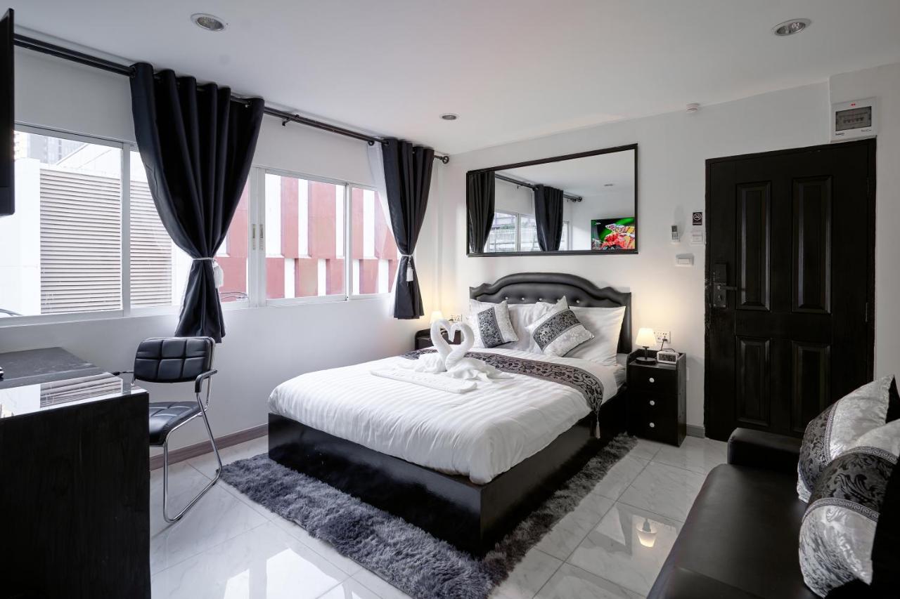 Thonglor Suites Hotel Бангкок Экстерьер фото