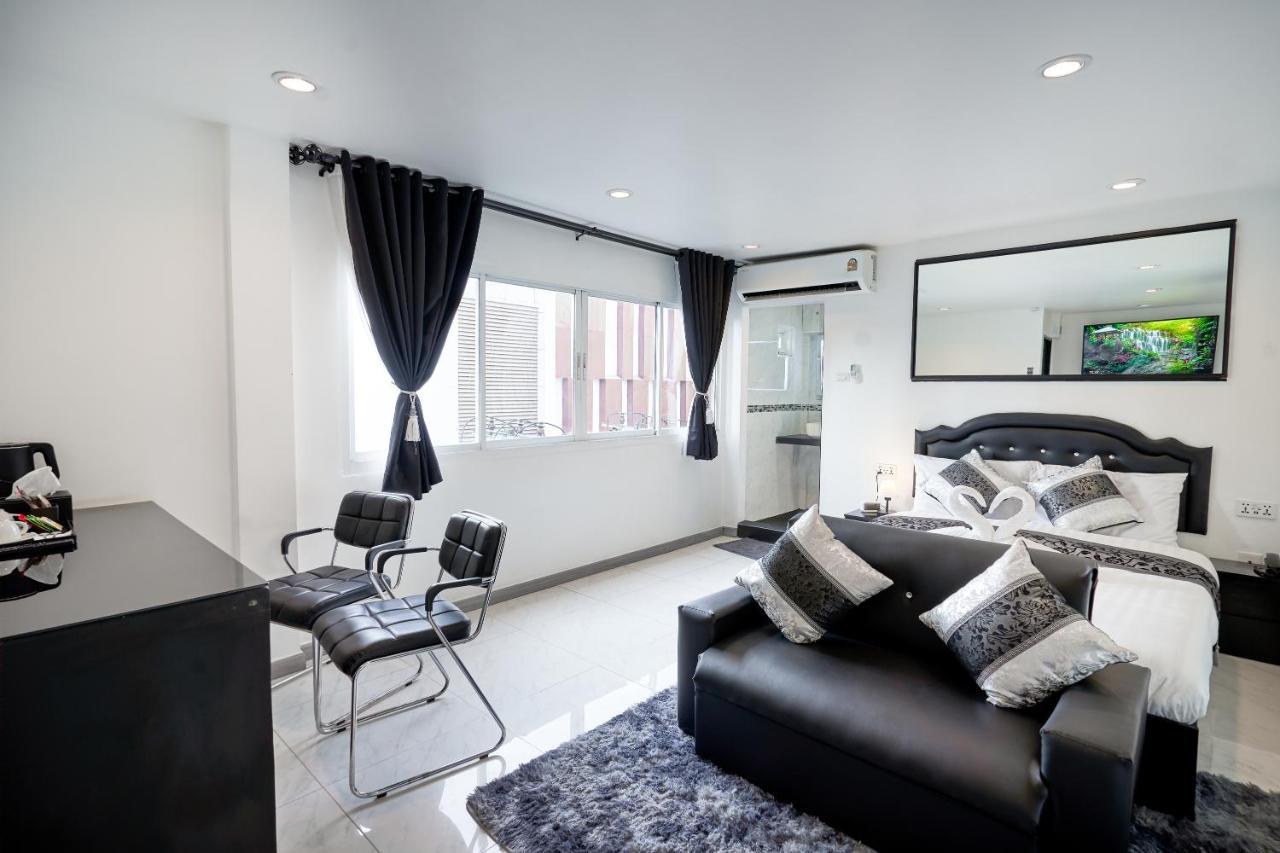 Thonglor Suites Hotel Бангкок Экстерьер фото
