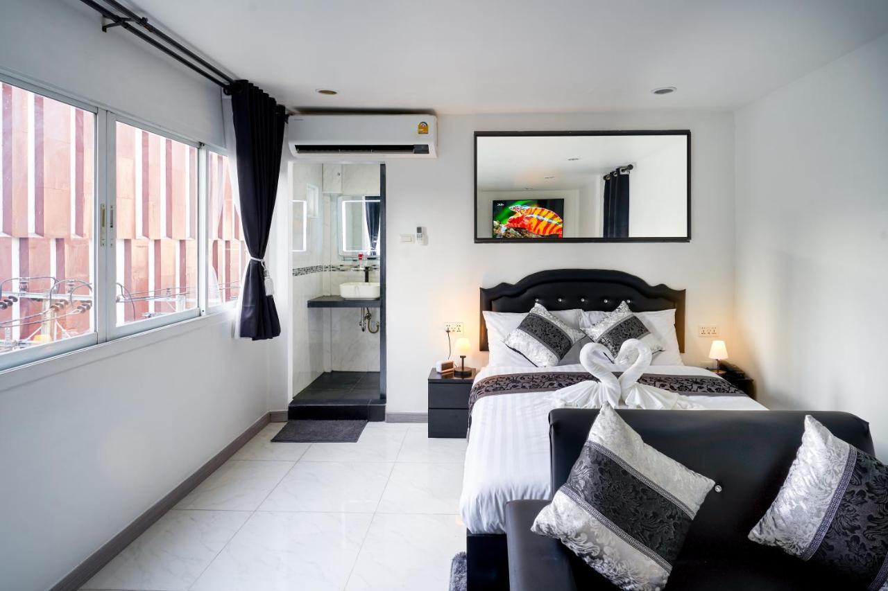 Thonglor Suites Hotel Бангкок Экстерьер фото